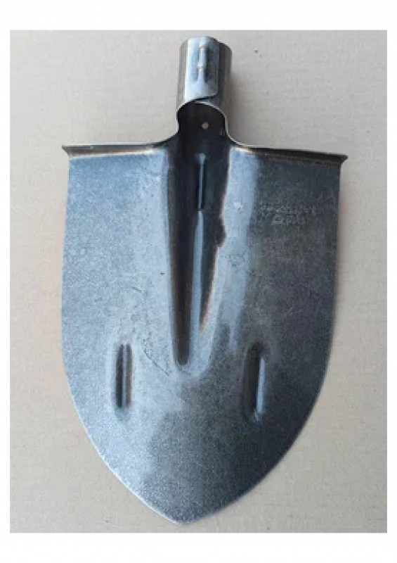 Лопата штыковая из рельсовой стали с ребрами жесткости